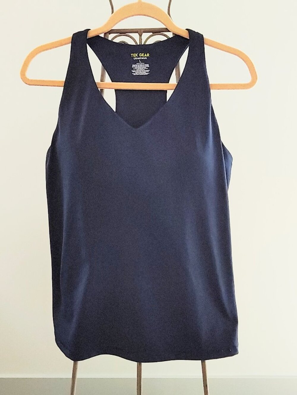 Women's Tek Gear® Ultrastretch Built-In Bra Racerback Tank Top Active Navy L